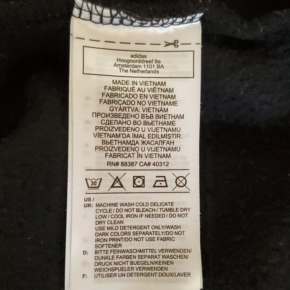 Adidas black hoodie - Picture 6 of 6